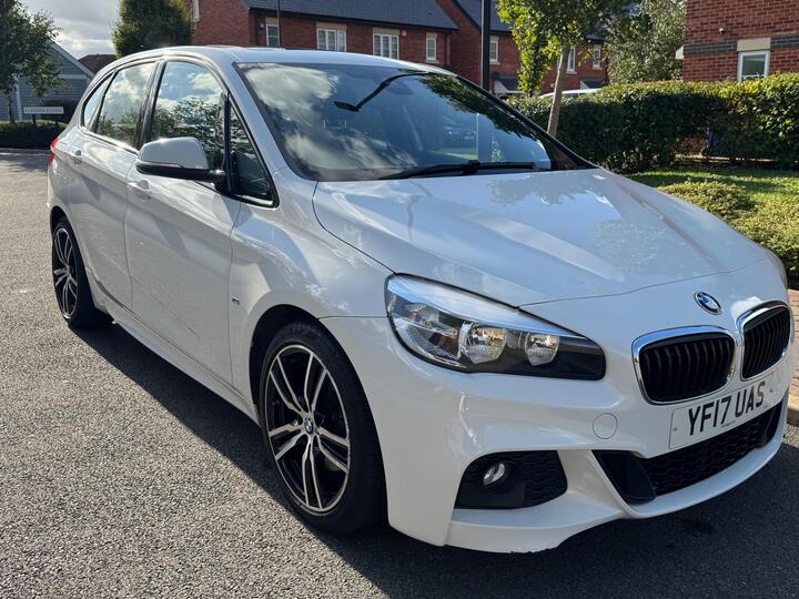 BMW 2 Series Active Tourer 2.0 220i M Sport Auto Euro 6 (s/s) 5dr BMW 2 Series Active Tourer 2.0 220i M Sport Auto Euro 6 (s/s) 5dr