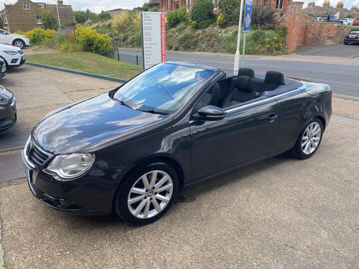 Volkswagen Eos 2.0 TDI CR SE Cabriolet Euro 5 2dr