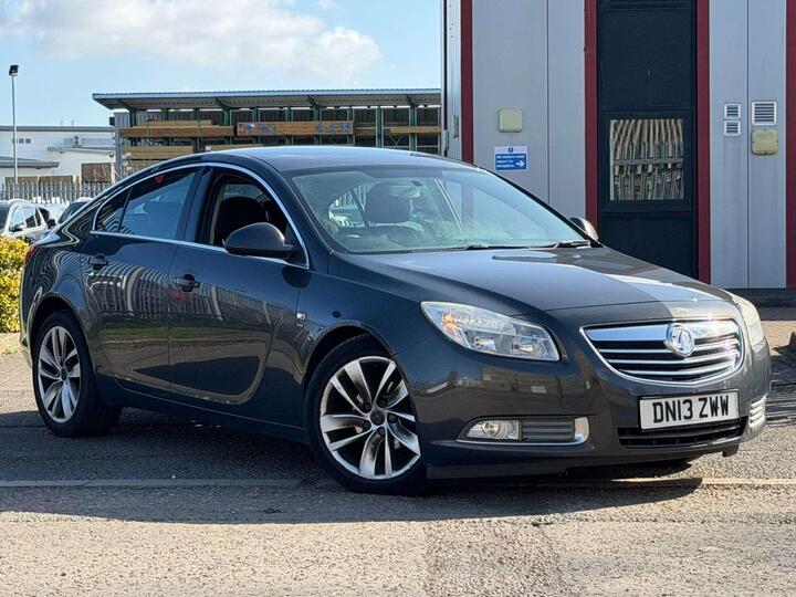 Vauxhall INSIGNIA 2.0 CDTi EcoFLEX SRi Nav Euro 5 (s/s) 5dr Vauxhall INSIGNIA 2.0 CDTi EcoFLEX SRi Nav Euro 5 (s/s) 5dr