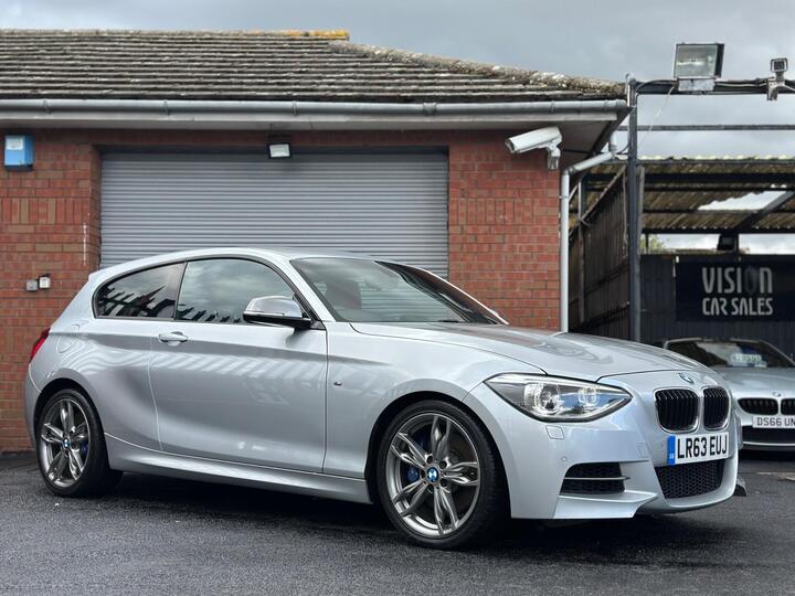 BMW 1 Series 3.0 M135i Euro 5 (s/s) 3dr BMW 1 Series 3.0 M135i Euro 5 (s/s) 3dr