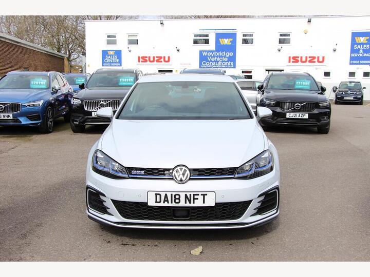 Volkswagen Golf 1.4 TSI 8.7kWh GTE Advance DSG Euro 6 (s/s) 5dr
