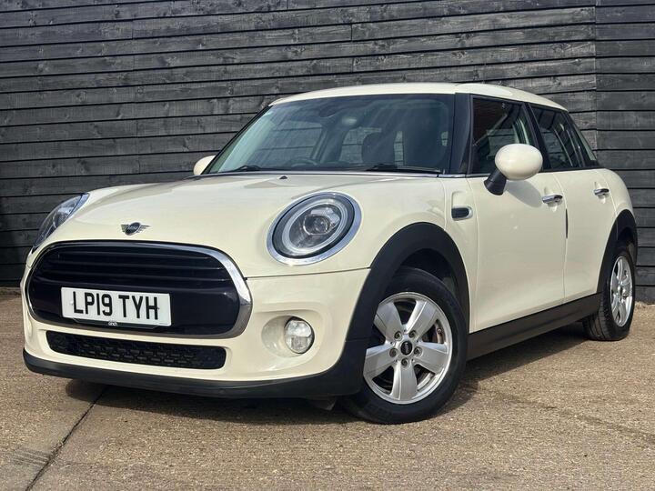 MINI HATCH 1.5 Cooper Classic Euro 6 (s/s) 5dr