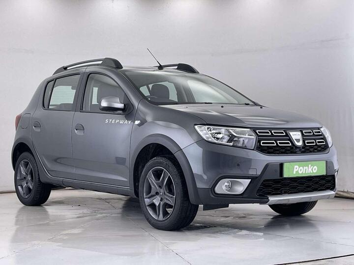 Dacia SANDERO 0.9 TCe SE Summit Euro 6 (s/s) 5dr Dacia SANDERO 0.9 TCe SE Summit Euro 6 (s/s) 5dr
