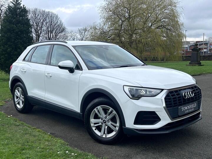 Audi Q3 1.5 TFSI CoD 35 Technik Euro 6 (s/s) 5dr