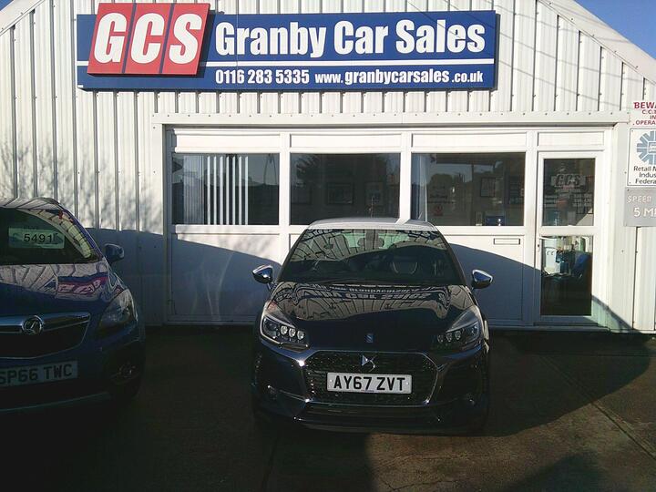 DS AUTOMOBILES DS 3 1.2 PureTech Ines De La Fressange Euro 6 (s/s) 3dr