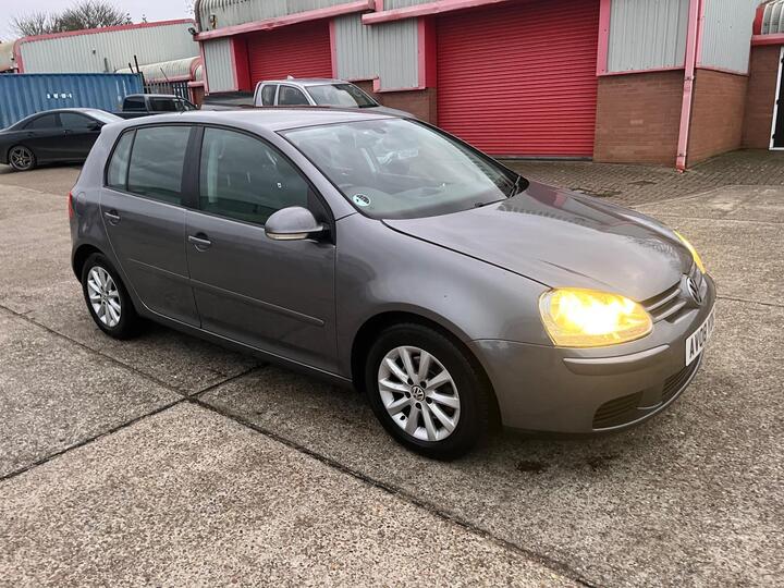 Volkswagen Golf 1.6 FSI Match 5dr Volkswagen Golf 1.6 FSI Match 5dr
