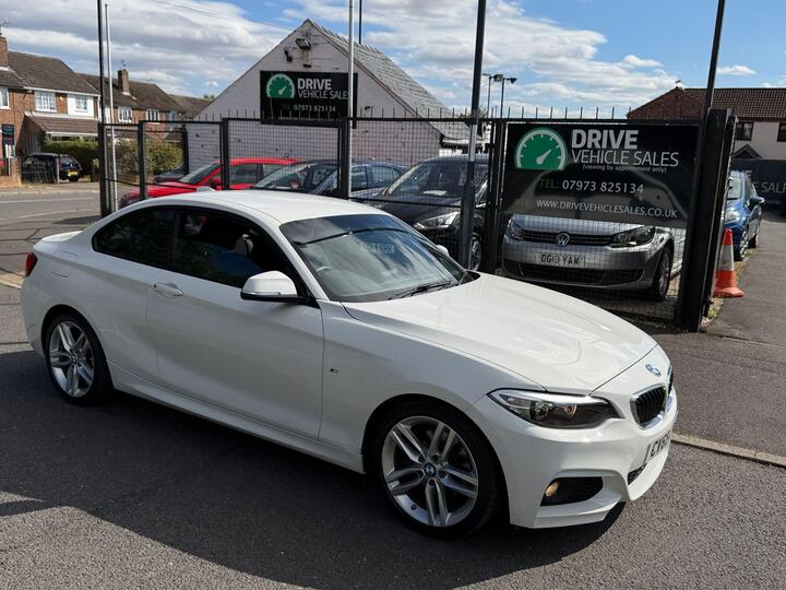 BMW 2 Series 2.0 220i M Sport Euro 6 (s/s) 2dr