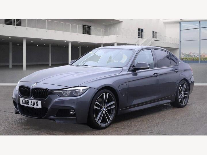 BMW 3 Series 2.0 330e 7.6kWh M Sport Shadow Edition Auto Euro 6 (s/s) 4dr
