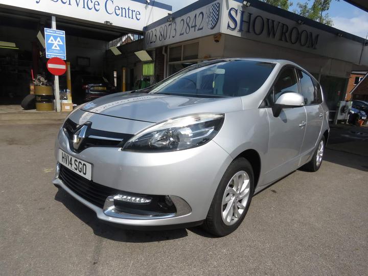 Renault Grand Scenic 1.5 DCi Dynamique TomTom EDC Euro 5 5dr
