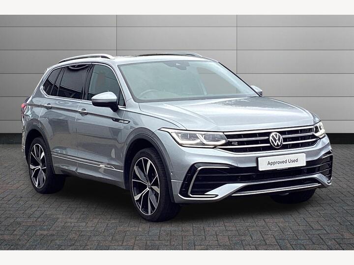 Volkswagen Tiguan Allspace 2.0 TDI R-Line DSG Euro 6 (s/s) 5dr Volkswagen Tiguan Allspace 2.0 TDI R-Line DSG Euro 6 (s/s) 5dr