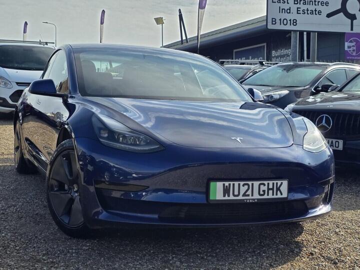 Tesla Model 3 Standard Range Plus Auto RWD 4dr