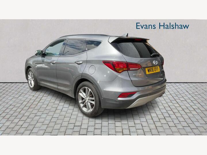 Hyundai SANTA FE DIESEL ESTATE 2.2 CRDi Blue Drive Premium SE Auto 4WD Euro 6 (s/s) 5dr (7 Seat) Hyundai SANTA FE DIESEL ESTATE 2.2 CRDi Blue Drive Premium SE Auto 4WD Euro 6 (s/s) 5dr (7 Seat)