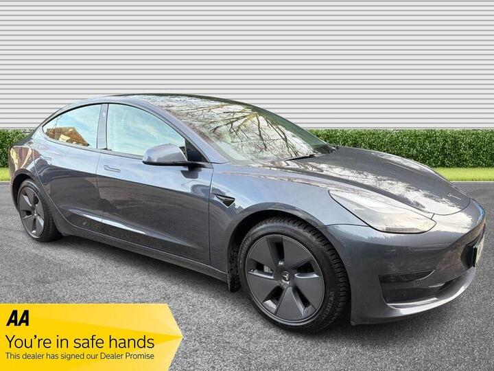 Tesla Model 3 Standard Range Plus Auto RWD 4dr