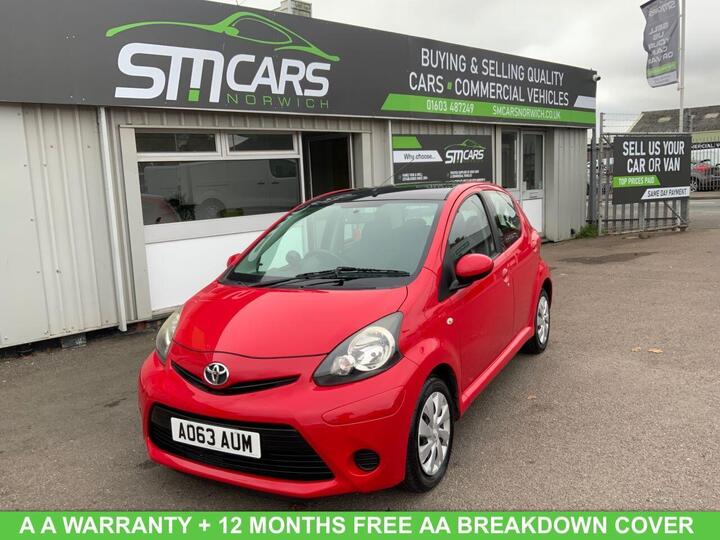 Toyota AYGO 1.0 VVT-i Move MultiMode Euro 5 5dr