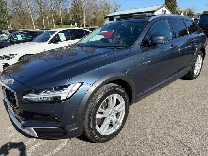 Volvo V90 Cross Country 2.0 D4 Pro Auto AWD Euro 6 (s/s) 5dr