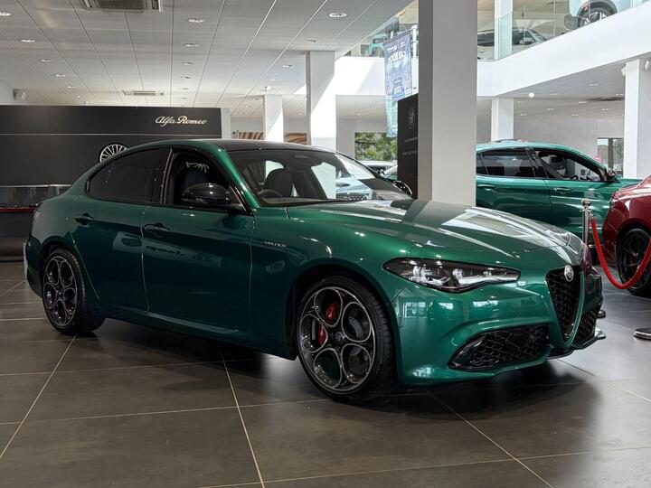 Alfa Romeo Giulia 2.0T Veloce Auto Euro 6 (s/s) 4dr
