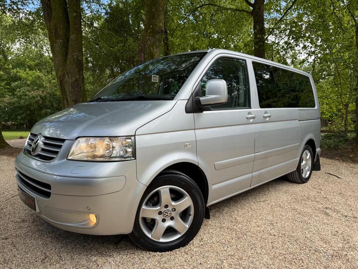Volkswagen Caravelle 2.5 TDI Pure Drive Executive Euro 4 5dr