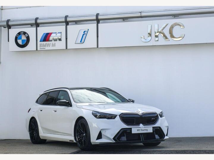 BMW M5 4.4 22.1kWh Touring Steptronic XDrive Euro 6 (s/s) 5dr