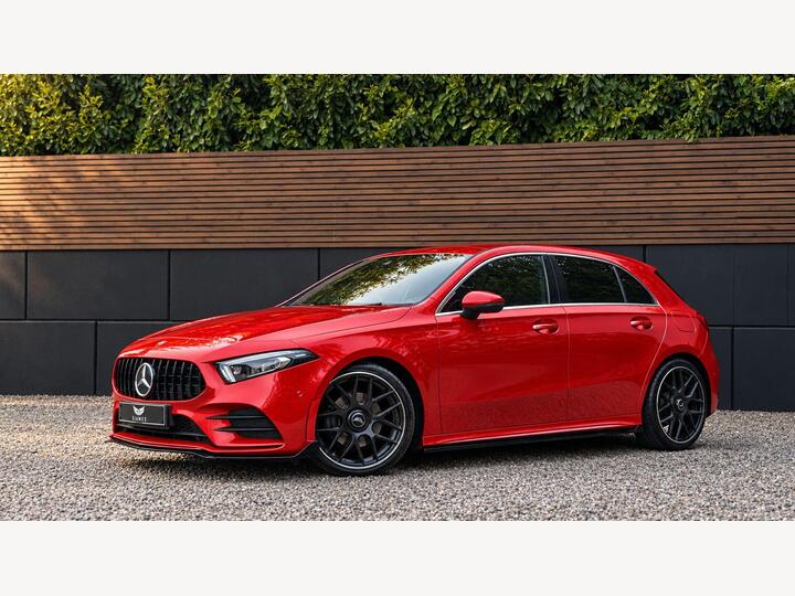 Mercedes-Benz A CLASS 2.0 A200d AMG Line (Executive) 8G-DCT Euro 6 (s/s) 5dr