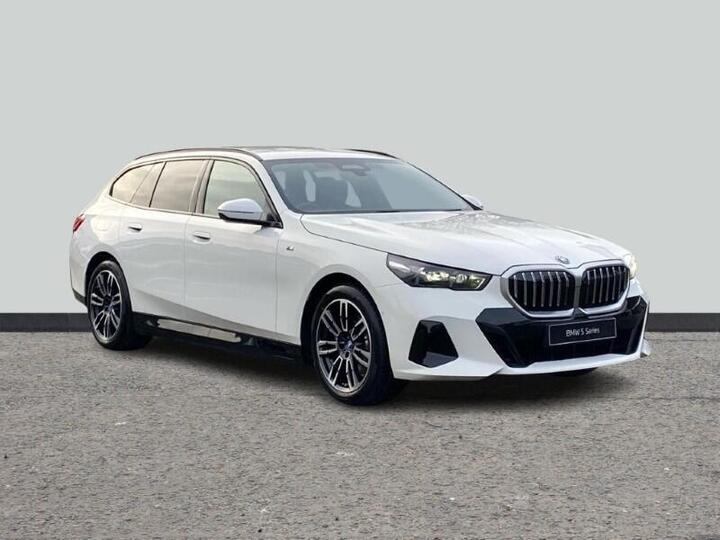 BMW 5 SERIES 2.0 530e 22.1kWh M Sport Touring Steptronic Euro 6 (s/s) 5dr
