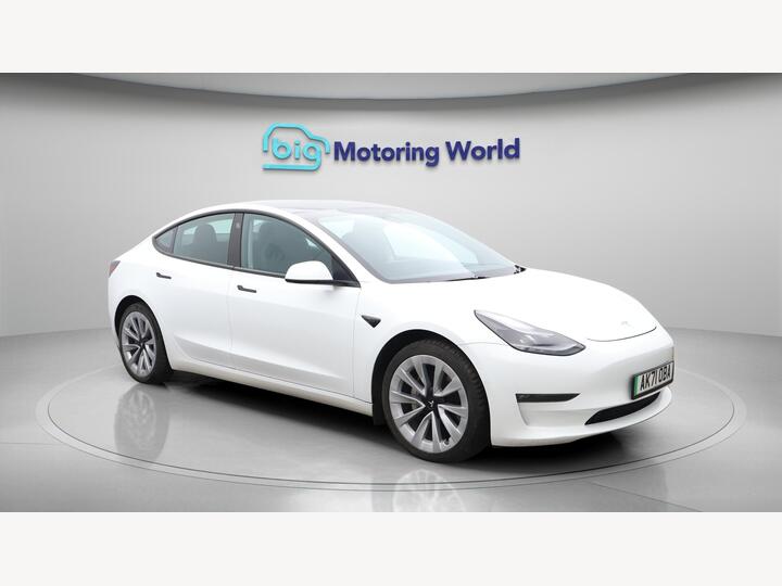 Tesla Model 3 (Dual Motor) Long Range Auto 4WDE 4dr