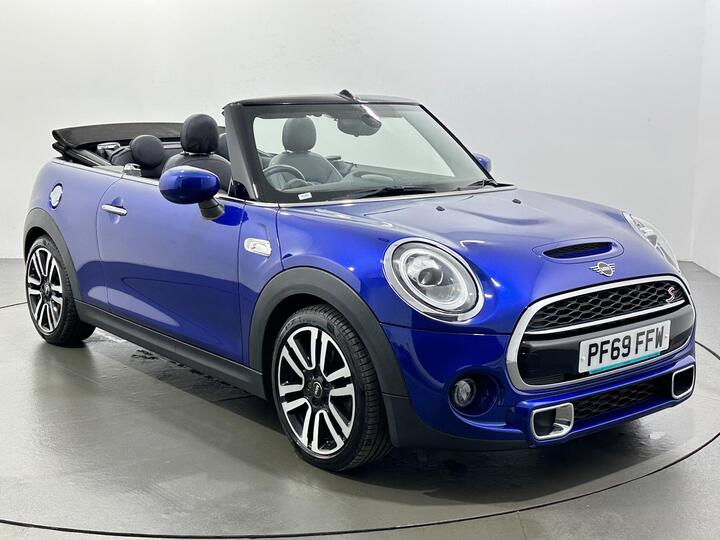 MINI Convertible 2.0 Cooper S Exclusive Steptronic Euro 6 (s/s) 2dr