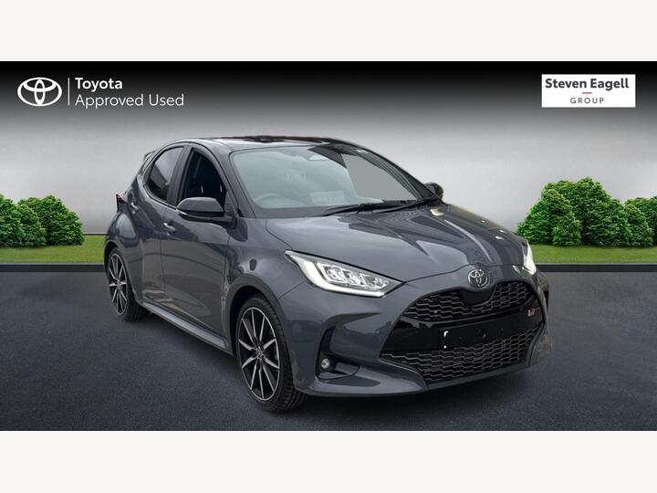 Toyota Yaris 1.5 VVT-h GR SPORT E-CVT Euro 6 (s/s) 5dr