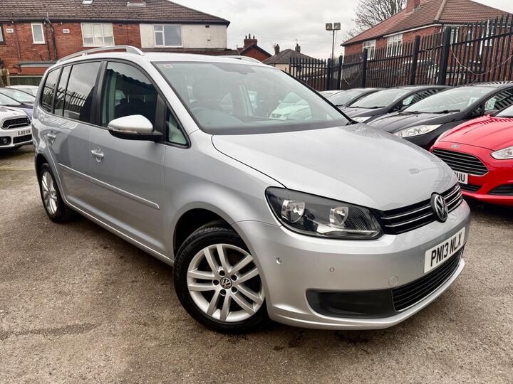 Volkswagen Touran 1.6 TDI SE DSG Euro 5 5dr