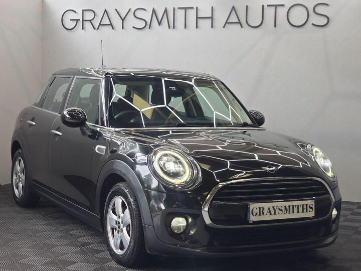 MINI Hatch 1.5 Cooper D Euro 6 (s/s) 5dr