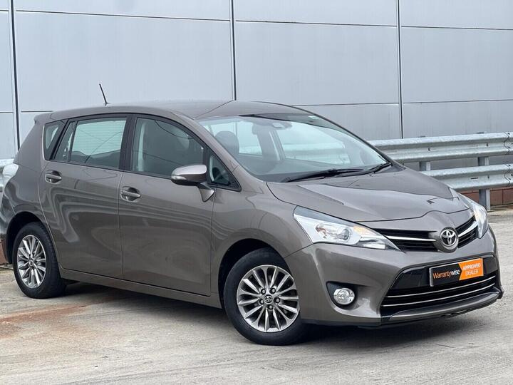 Toyota VERSO 1.6 D-4D Icon Euro 6 (s/s) 5dr (7 Seat) Toyota VERSO 1.6 D-4D Icon Euro 6 (s/s) 5dr (7 Seat)