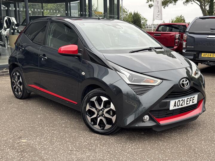 Toyota AYGO 1.0 VVT-i X-trend Euro 6 5dr (Safety Sense)