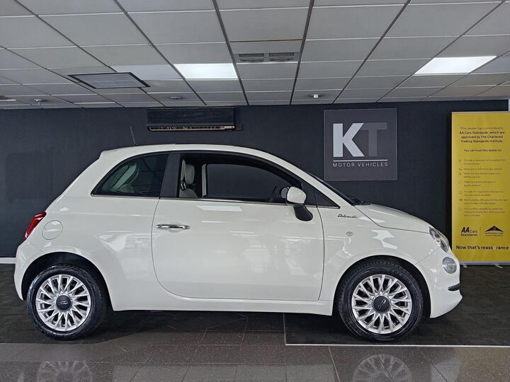 Fiat 500 1.0 MHEV Dolcevita Euro 6 (s/s) 3dr