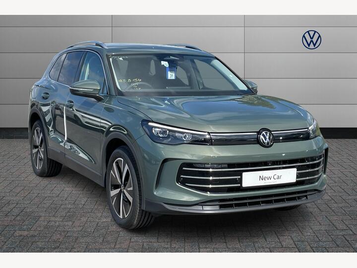 Volkswagen Tiguan 1.5 ETSI MHEV Elegance DSG Euro 6 (s/s) 5dr