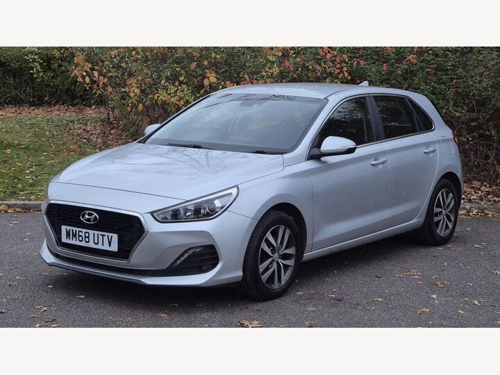 Hyundai I30 1.0 T-GDi SE Nav Euro 6 (s/s) 5dr Hyundai I30 1.0 T-GDi SE Nav Euro 6 (s/s) 5dr