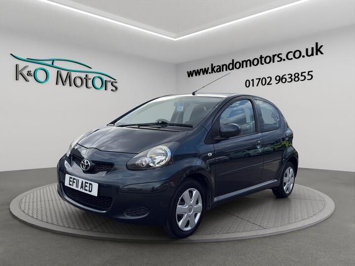 Toyota AYGO 1.0 VVT-i Ice Euro 5 5dr