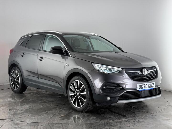 Vauxhall Grandland X 1.6 13.2kWh SRi Nav Auto 4WD Euro 6 (s/s) 5dr Hybrid4