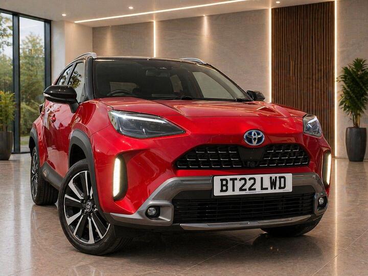 Toyota Yaris Cross 1.5 VVT-h Premiere Edition E-CVT Euro 6 (s/s) 5dr Toyota Yaris Cross 1.5 VVT-h Premiere Edition E-CVT Euro 6 (s/s) 5dr