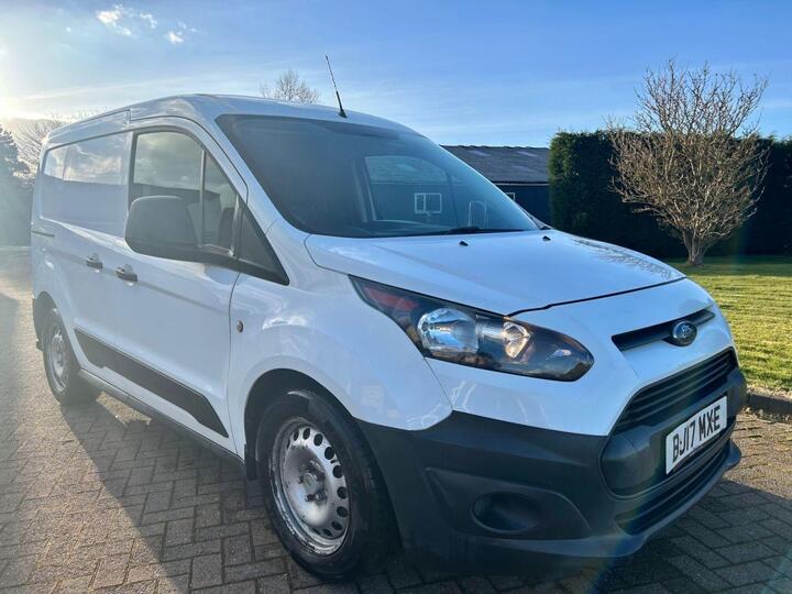 Ford TRANSIT CONNECT 1.5 TDCi 220 L1 H1 6dr Ford TRANSIT CONNECT 1.5 TDCi 220 L1 H1 6dr