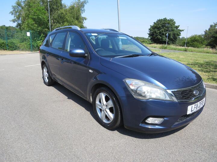 Kia Ceed 1.6 CRDi EcoDynamics 2 Sports Wagon Euro 5 (s/s) 5dr