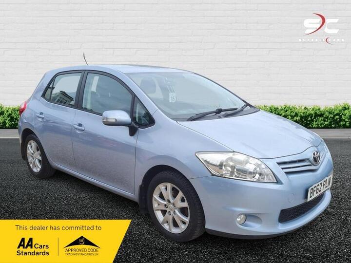 Toyota Auris 1.6 V-Matic Colour Collection Euro 5 5dr