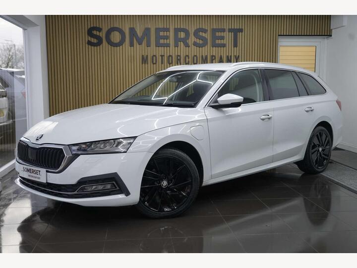 Skoda OCTAVIA 1.4 TSI IV 13kWh SE L DSG Euro 6 (s/s) 5dr Skoda OCTAVIA 1.4 TSI IV 13kWh SE L DSG Euro 6 (s/s) 5dr