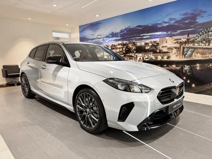 BMW 1 SERIES 2.0 M135i DCT XDrive Euro 6 (s/s) 5dr