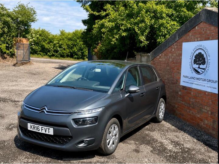 Citroen C4 Picasso 1.6 BlueHDi VTR+ Euro 6 (s/s) 5dr Citroen C4 Picasso 1.6 BlueHDi VTR+ Euro 6 (s/s) 5dr