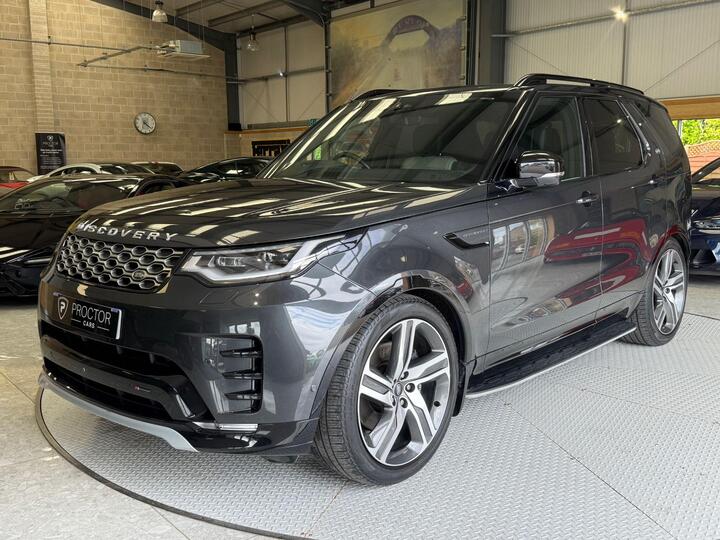 Land Rover Discovery 3.0 D300 MHEV Metropolitan Edition Auto 4WD Euro 6 (s/s) 5dr Land Rover Discovery 3.0 D300 MHEV Metropolitan Edition Auto 4WD Euro 6 (s/s) 5dr