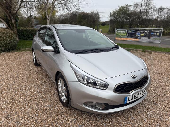 Kia Ceed 1.6 CRDi EcoDynamics 2 Euro 5 (s/s) 5dr