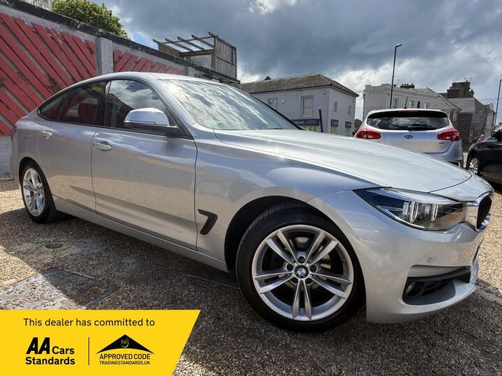 BMW 3 Series Gran Turismo 2.0 320i SE GT Auto Euro 6 (s/s) 5dr BMW 3 Series Gran Turismo 2.0 320i SE GT Auto Euro 6 (s/s) 5dr