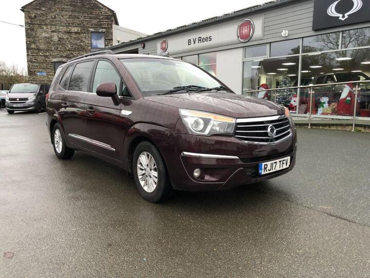 SsangYong Turismo 2.2D EX T-Tronic Euro 6 5dr