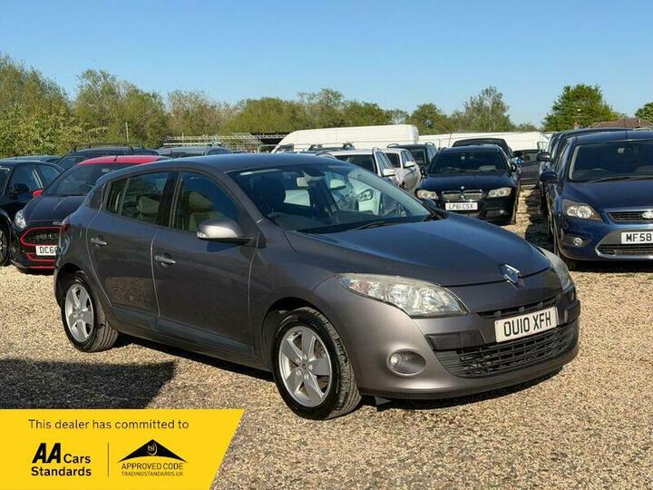 Renault Megane 1.6 16V Dynamique Euro 5 5dr
