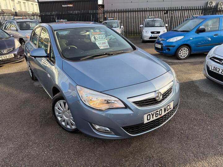 Vauxhall Astra 1.4 16v Exclusiv Euro 5 5dr Vauxhall Astra 1.4 16v Exclusiv Euro 5 5dr