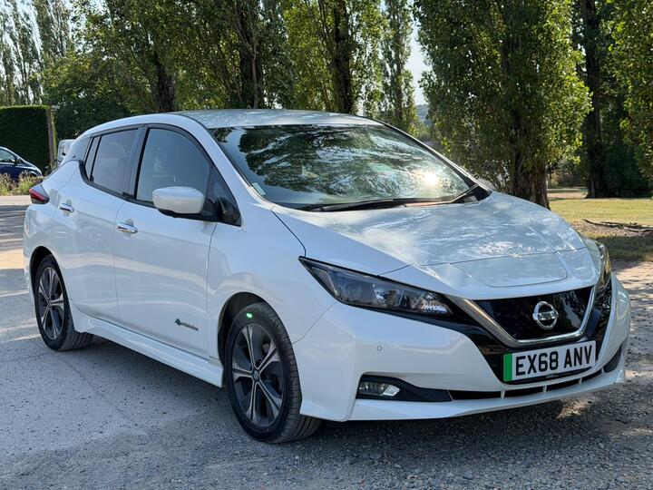 Nissan Leaf 40kWh N-Connecta Auto 5dr